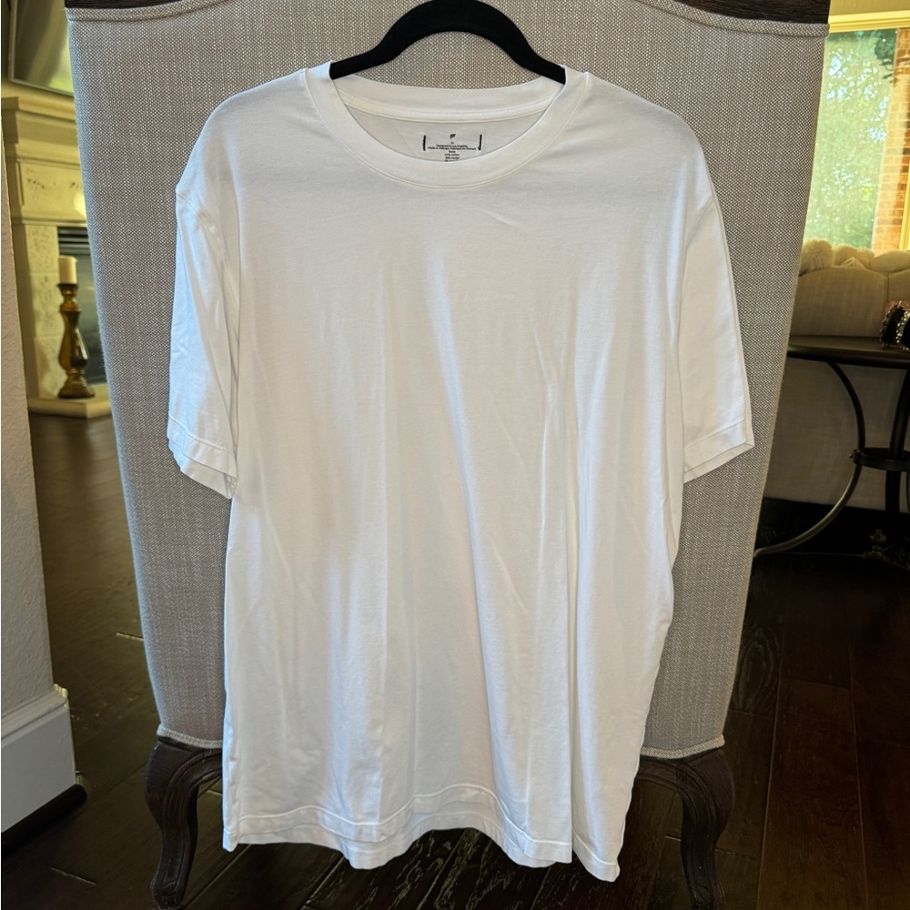 Fabletics Tee Shirt XL